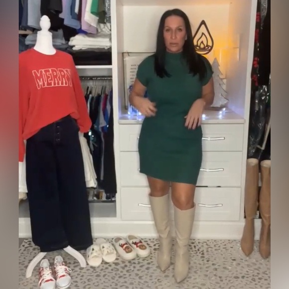 Green sweater dress - Picture 3 of 5